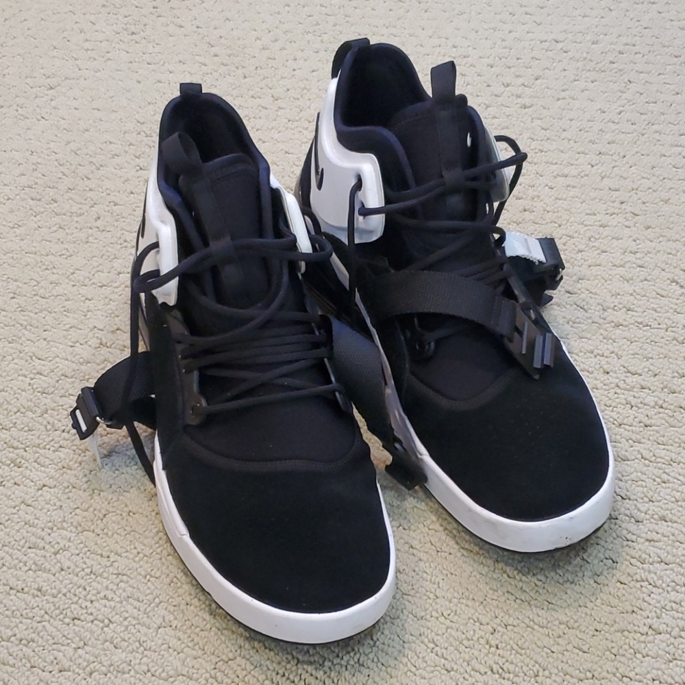 Nike 270 utility